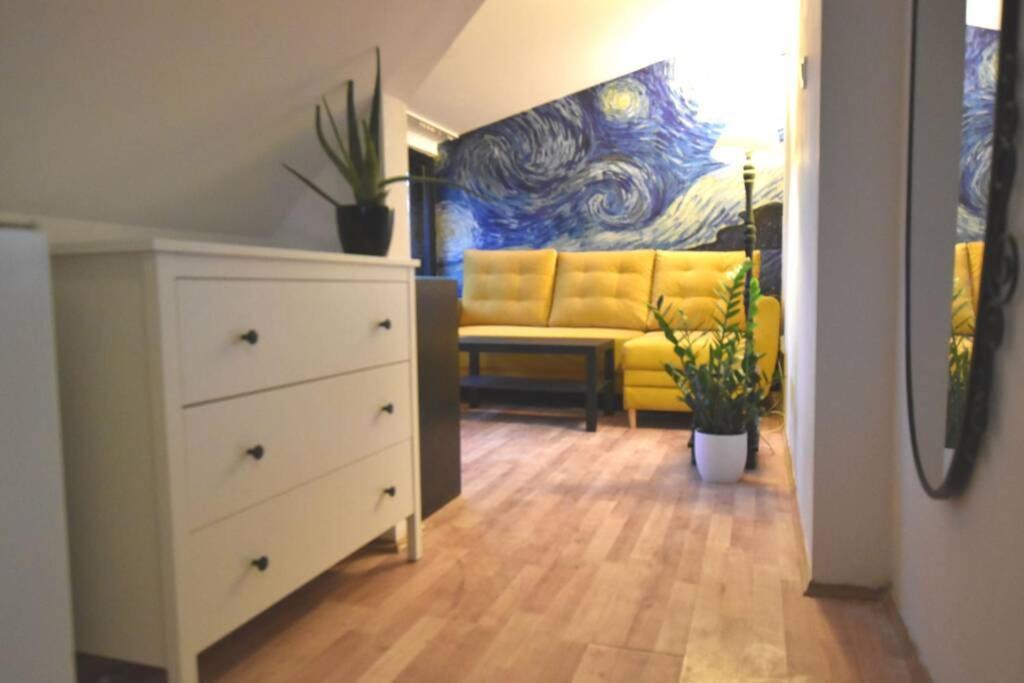 Koci Dom Apartment Wieliczka Bagian luar foto